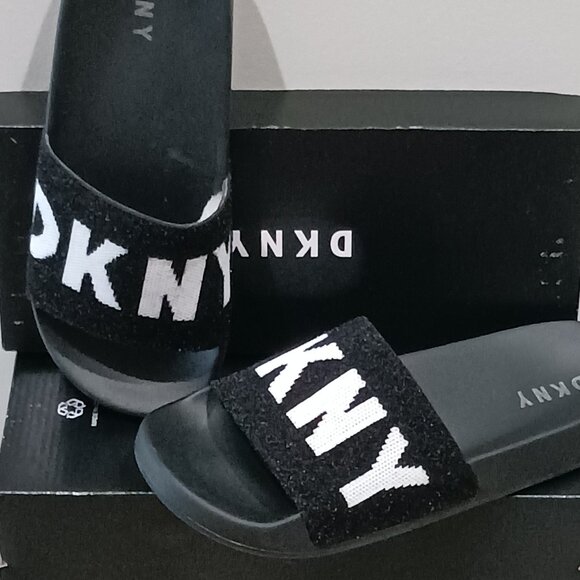DKNY Slide - Picture 2 of 2